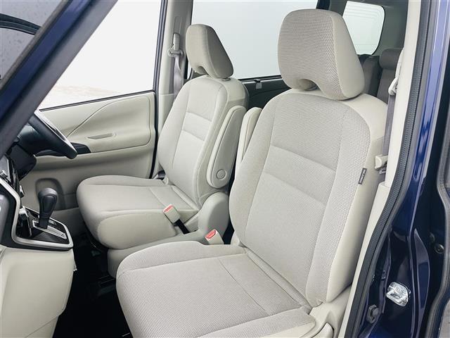 セレナ Ｘ　純正ＳＤ９インチナビ　純正フリップダウンモニター　フルセグＴＶ　ＣＤ／ＤＶＤ　Ｂｌｕ－ｒａｙ　アラウンドビューモニター　プロパイロット　両側パワースライドドア　デジタルインナーミラー　純正フロアマット（20枚目）