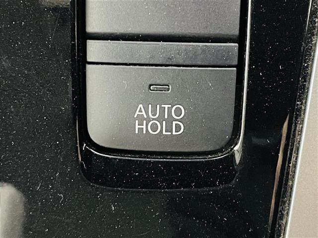 セレナ Ｘ　純正ＳＤ９インチナビ　純正フリップダウンモニター　フルセグＴＶ　ＣＤ／ＤＶＤ　Ｂｌｕ－ｒａｙ　アラウンドビューモニター　プロパイロット　両側パワースライドドア　デジタルインナーミラー　純正フロアマット（27枚目）