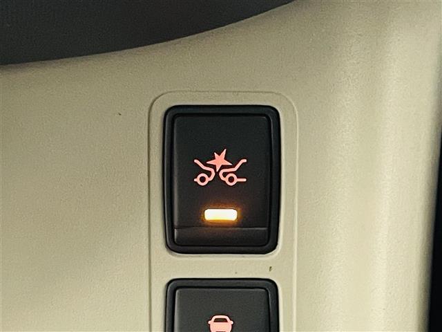 セレナ Ｘ　純正ＳＤ９インチナビ　純正フリップダウンモニター　フルセグＴＶ　ＣＤ／ＤＶＤ　Ｂｌｕ－ｒａｙ　アラウンドビューモニター　プロパイロット　両側パワースライドドア　デジタルインナーミラー　純正フロアマット（34枚目）