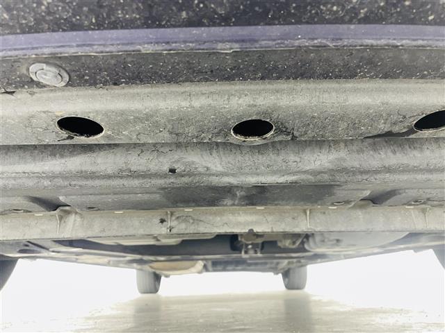 セレナ Ｘ　純正ＳＤ９インチナビ　純正フリップダウンモニター　フルセグＴＶ　ＣＤ／ＤＶＤ　Ｂｌｕ－ｒａｙ　アラウンドビューモニター　プロパイロット　両側パワースライドドア　デジタルインナーミラー　純正フロアマット（43枚目）