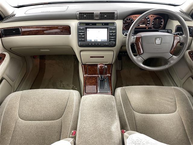 クラウン ロイヤルエクストラリミテッド 純正DVDナビ ETC CD FM,AM カセット 前後ドライブレコーダー パワーシート HIDヘッドライト フォグランプ オートライト 純正ホイール 純性フロアマット 純正ドアバイザー ミラーヒータ(2枚目)