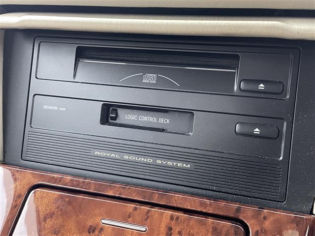 クラウン ロイヤルエクストラリミテッド 純正DVDナビ ETC CD FM,AM カセット 前後ドライブレコーダー パワーシート HIDヘッドライト フォグランプ オートライト 純正ホイール 純性フロアマット 純正ドアバイザー ミラーヒータ(4枚目)