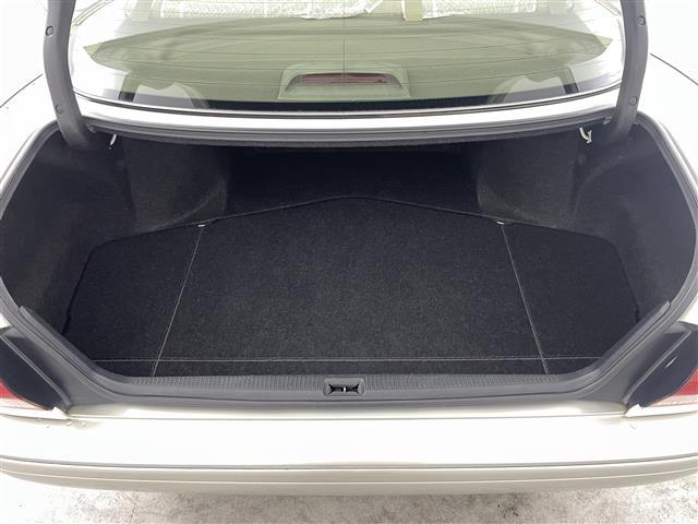 クラウン ロイヤルエクストラリミテッド 純正DVDナビ ETC CD FM,AM カセット 前後ドライブレコーダー パワーシート HIDヘッドライト フォグランプ オートライト 純正ホイール 純性フロアマット 純正ドアバイザー ミラーヒータ(12枚目)