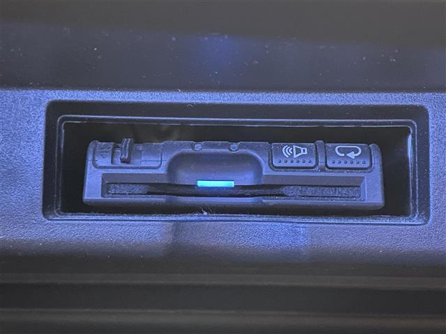 ハリアー エレガンス 禁煙車 7インチナビ モデリスタエアロ ETC バックカメラ パワーシート メモリシート シートヒーター ドライブレコーダー 純正アルミホイール フルセグTV Bluetooth プッシュスタート(8枚目)