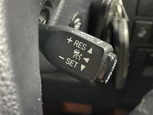 ヴェルファイアハイブリッド ＺＲ　Ｇエディション　４ＷＤ　プリクラッシュセーフテ　社外ナビ　Ｂｌｕｅｔｏｏｔｈ　ＴＶ　クルーズコントロール　電子パーキング　オートホールド　フリップダウンモニター　ＥＴＣ　シートヒーター　ステアリングヒーター（7枚目）