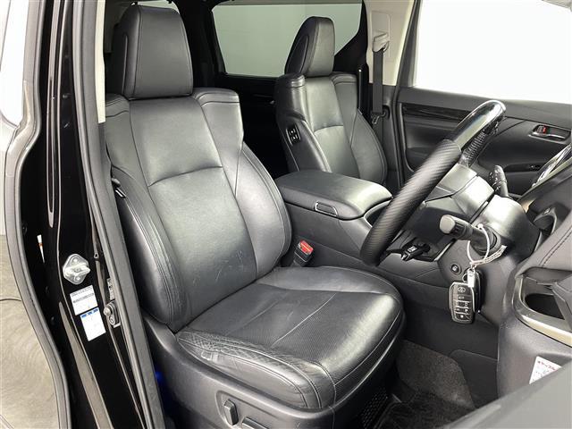 ヴェルファイアハイブリッド ＺＲ　Ｇエディション　４ＷＤ　プリクラッシュセーフテ　社外ナビ　Ｂｌｕｅｔｏｏｔｈ　ＴＶ　クルーズコントロール　電子パーキング　オートホールド　フリップダウンモニター　ＥＴＣ　シートヒーター　ステアリングヒーター（8枚目）