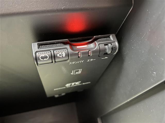 ノート e-パワー X 純正7インチナビ 全方位カメラ フルセグTV 衝突軽減ブレーキ インテリジェントルームミラー ドライブレコーダー スマートキー オートマチックハイビーム コーナーセンサー 14インチアルミホイール(5枚目)