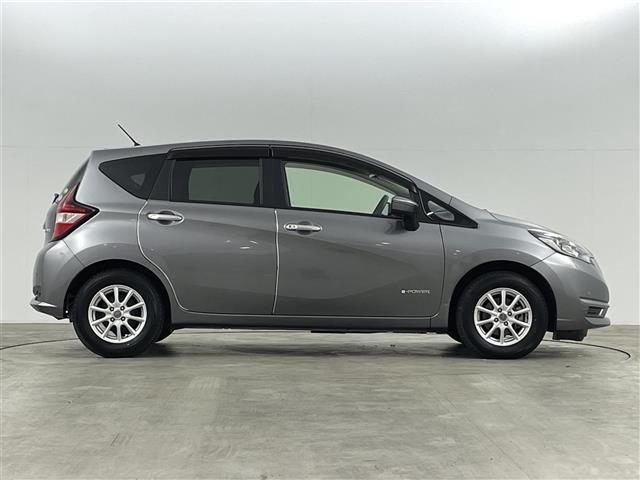 ノート e-パワー X 純正7インチナビ 全方位カメラ フルセグTV 衝突軽減ブレーキ インテリジェントルームミラー ドライブレコーダー スマートキー オートマチックハイビーム コーナーセンサー 14インチアルミホイール(40枚目)