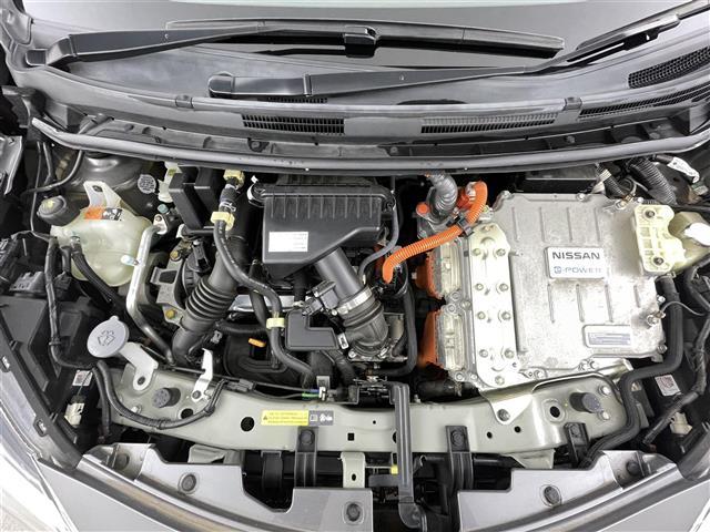 ノート e-パワー X 純正7インチナビ 全方位カメラ フルセグTV 衝突軽減ブレーキ インテリジェントルームミラー ドライブレコーダー スマートキー オートマチックハイビーム コーナーセンサー 14インチアルミホイール(41枚目)