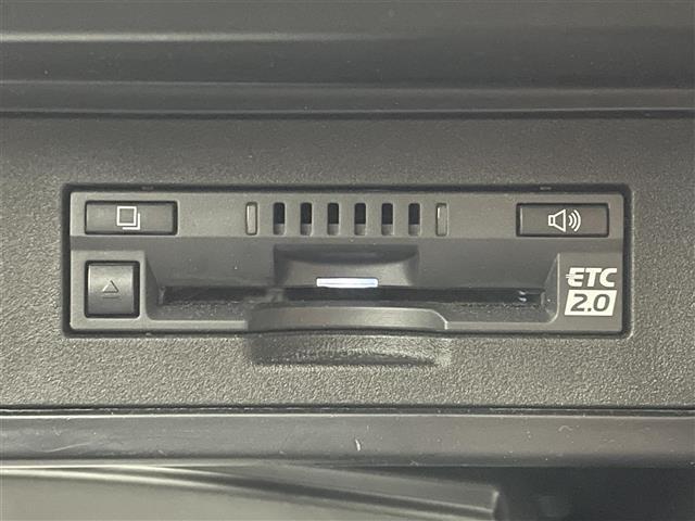 ランドクルーザープラド TX Lパッケージ マットブラックエディション 4WD 純正SDナビ サンルーフ ワンオーナー トヨタセーフティセンス フルセグTV デジタルインナーミラー レーダークルーズコントロール シートヒーター エアシート バックカメラ LEDヘッドライト(8枚目)