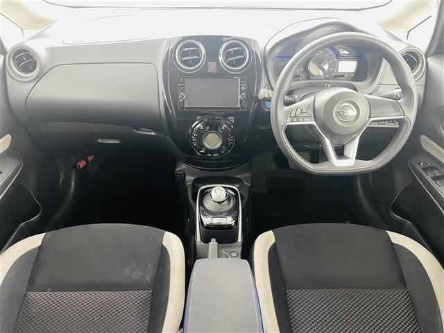 ノート ｅ－パワー　Ｘ　須阿泉逸脱警報装置　純正ナビゲーション　バックカメラ　前方ドライブレコーダー　Ｂｌｕｅｔｏｏｔｈ　ＴＶ　スペアキー　スマートキー　コーナーセンサー　ＬＥＤライト　プッシュスタート　ＴＶ　ＣＤ　ＤＶＤ（2枚目）