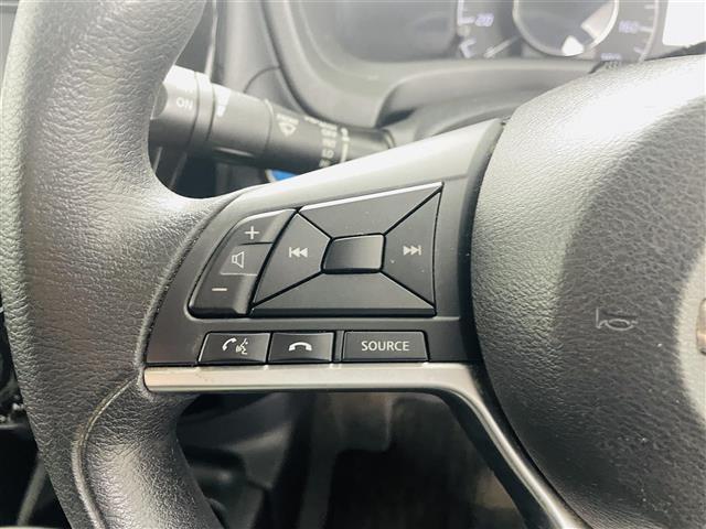 ノート ｅ－パワー　Ｘ　須阿泉逸脱警報装置　純正ナビゲーション　バックカメラ　前方ドライブレコーダー　Ｂｌｕｅｔｏｏｔｈ　ＴＶ　スペアキー　スマートキー　コーナーセンサー　ＬＥＤライト　プッシュスタート　ＴＶ　ＣＤ　ＤＶＤ（26枚目）