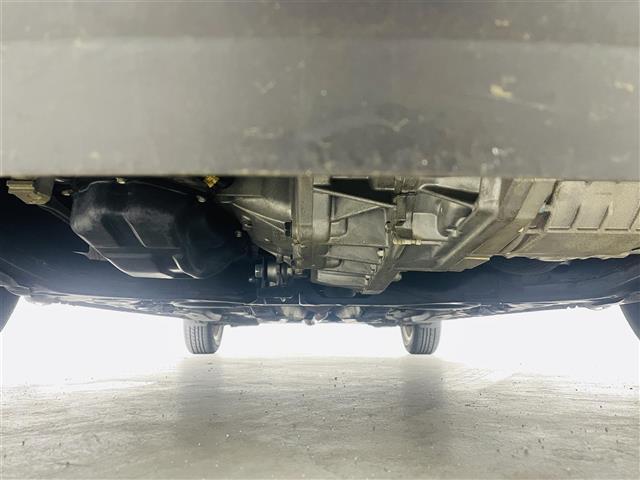 ノート ｅ－パワー　Ｘ　須阿泉逸脱警報装置　純正ナビゲーション　バックカメラ　前方ドライブレコーダー　Ｂｌｕｅｔｏｏｔｈ　ＴＶ　スペアキー　スマートキー　コーナーセンサー　ＬＥＤライト　プッシュスタート　ＴＶ　ＣＤ　ＤＶＤ（43枚目）