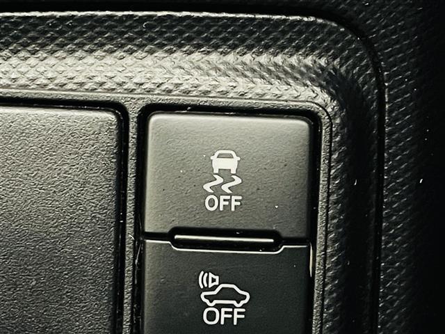 アクア クロスオーバー　トヨタセーフティセンス　レーンキープアシストオートハイビームプリクラッシュセーフティ純正ナビゲーション　Ｂｌｕｅｔｏｏｔｈ　バックカメラ　ＥＴＣ　ＴＶ前方ドライブレコーダー　プッシュスタート　ＣＤ（33枚目）