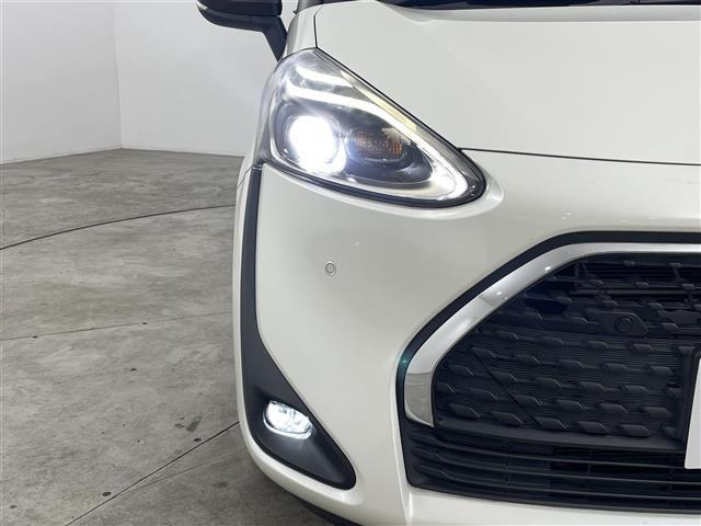 シエンタ ハイブリッドG クエロ トヨタセーフティセンス 衝突軽減ブレーキ 車線逸脱警報装置 オートハイビーム 純正9インチナビゲーション TV BT ETC 前後ドライブレコーダー シートヒーター クルーズコントロール 両側Pドア(14枚目)