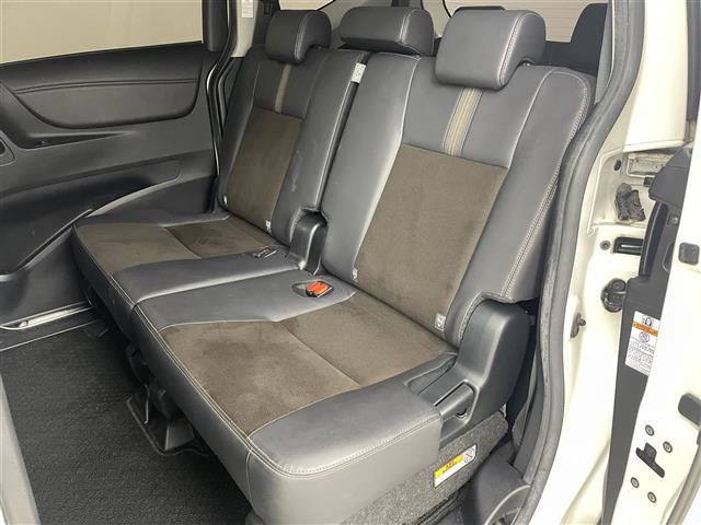 シエンタ ハイブリッドG クエロ トヨタセーフティセンス 衝突軽減ブレーキ 車線逸脱警報装置 オートハイビーム 純正9インチナビゲーション TV BT ETC 前後ドライブレコーダー シートヒーター クルーズコントロール 両側Pドア(23枚目)