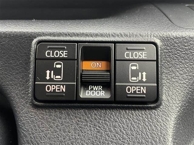 シエンタ ハイブリッドG トヨタセーフティ 衝突軽減ブレーキ 車線逸脱警報装置 オートハイビーム ふらつき警報 純正ナビゲーションBluetooth TV バックカメラ ETC 前方ドライブレコーダー 両側パワースライドドア(6枚目)