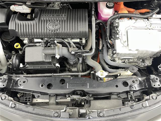 シエンタ ハイブリッドG トヨタセーフティ 衝突軽減ブレーキ 車線逸脱警報装置 オートハイビーム ふらつき警報 純正ナビゲーションBluetooth TV バックカメラ ETC 前方ドライブレコーダー 両側パワースライドドア(41枚目)