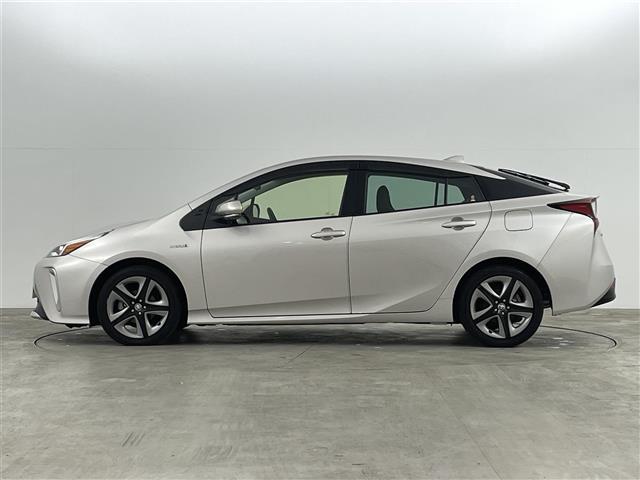 プリウス Sツーリングセレクション トヨタセーフティセンス プリクラッシュセーフティ レーンディパーチャーアラート コーナーセンサー パーキングオブサポート ドライブスタートコントロール オートマチックハイビーム クルーズコントロール(40枚目)