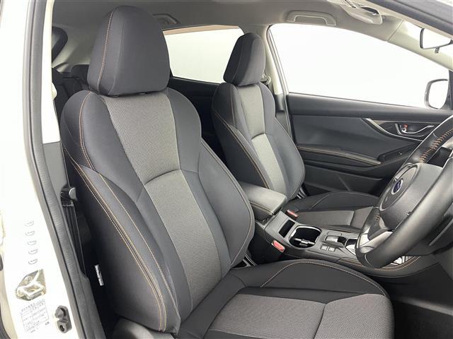 ＸＶ ２．０ｉ－Ｌ　アイサイト　アイサイト　衝突軽減ブレーキ　レーダークルーズコントロール　純正ＳＤナビ　バックカメラ　ＥＴＣ　フルセグＴＶ　Ｂｌｕｅｔｏｏｔｈ　ＵＳＢ　ＦＭ／ＡＭ　ＣＤ／ＤＶＤ　パドルシフト　スマートキー（10枚目）