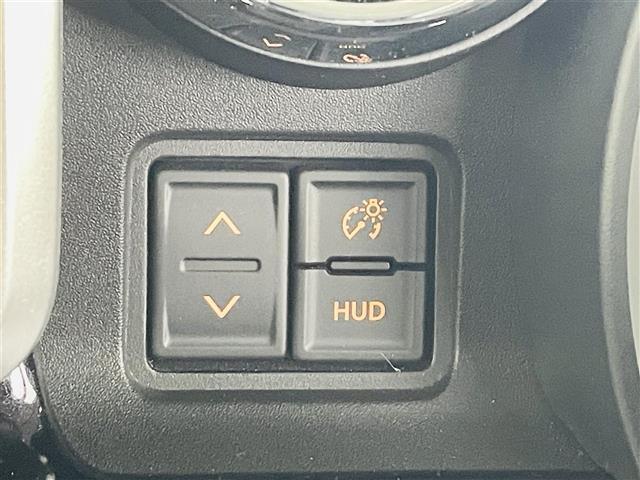 スペーシアカスタム ハイブリッドＸＳターボ　スズキセーフティサポート　デュアルカメラブレーキサポート　車線逸脱警報装置機能　コーナーセンサー　誤発進抑制機能　アダプティブクルーズコントロール　純正ナビ　ＢＴ　ＴＶ　バックカメラ　３６０°カメラ（34枚目）