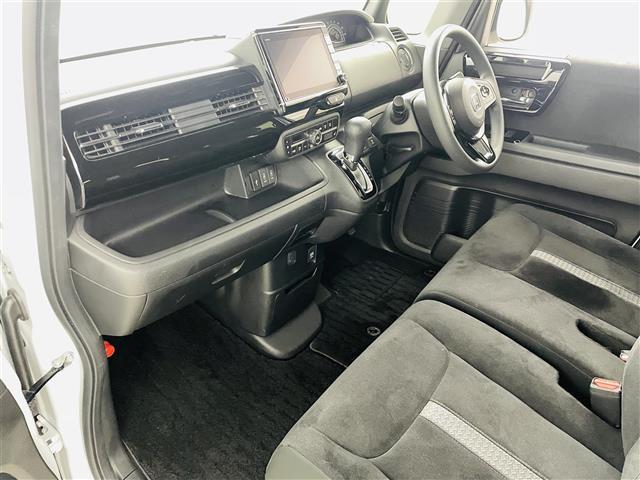 Ｎ－ＢＯＸカスタム Ｌ　ホンダセンシング　衝突軽減ブレーキ　路外逸脱抑制　レーンキープアシスト　先行車発進お知らせ機能　標識認識機能　コーナーセンサー　純正ナビゲーション　ＢＴ　ＴＶ　ＥＴＣ　前後ドライブレコーダー　両Ｐドア（18枚目）