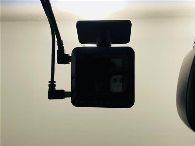 セレナ ハイウェイＳ　Ｓ　ＨＶ　Ａセーフ　純正ナビ　全方位カメラ　フルセグＴＶ　電動スライドドア　クルーズコントロール　前後ドライブレコーダー　ＬＥＤヘッドライト　オートライト　フォグライト　ヒーター付ドアミラー　純正１６インチアルミホイール（4枚目）