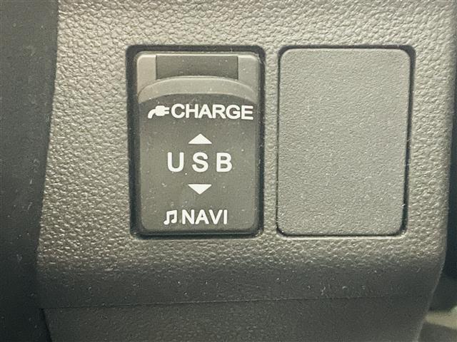 タント 　スマートアシストＩＩＩ　純正ＳＤナビ　バックカメラ　ＥＴＣ　フルセグＴＶ　電動スライドドア　ＬＥＤヘッドライト　オートライト　フォグライト　ドライブレコーダー　ハーフレザー調シート　運転席シートヒータ（29枚目）