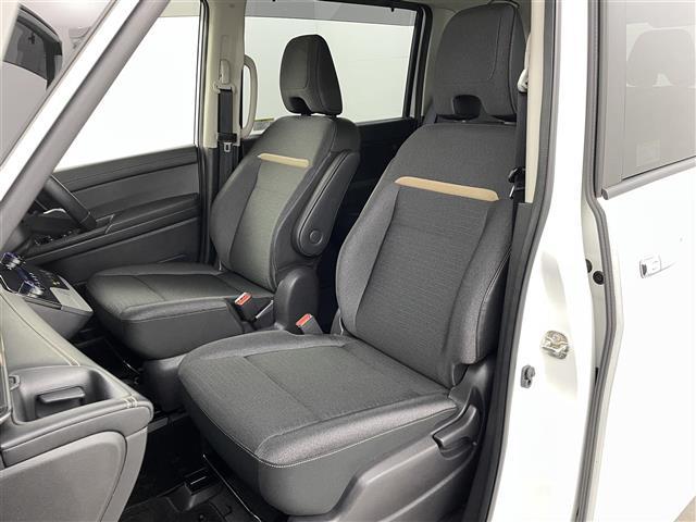 セレナ ハイウェイスターＶ　純正９インチディスプレイオーディオ　全方位カメラ　バックカメラ　プロパイロット　ブラインドスポットモニター　デジタルインナーミラー　両側電動スライドドア　純正前後ドライブレコーダー　ＬＥＤヘッドライト（23枚目）