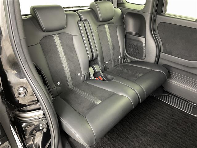 Ｎ－ＢＯＸカスタム Ｌターボ　ホンダセンシング　純正８インチメモリナビ　Ｂカメラ　ＥＴＣ　フルセグ　純正前後ドラレコ　両側電動スライドドア　ＬＥＤヘッドライト　オートライト　オートハイビーム　シートヒーター　レーダークルコン（11枚目）