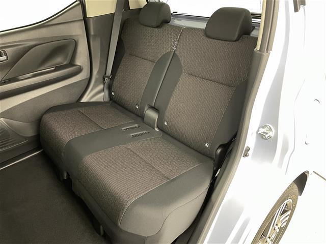 デイズ ハイウェイスター　Ｘ　衝突軽減ブレーキ　後側方車両検知　前方衝突予測　車線逸脱警報装置　踏み間違い防止　純正ナビゲーション　フルセグＴＶ　Ｂｌｕｅｔｏｏｔｈ　バックカメラ　全方位カメラ　４ＷＤ　ステアリングヒーター　ＵＳＢ（19枚目）