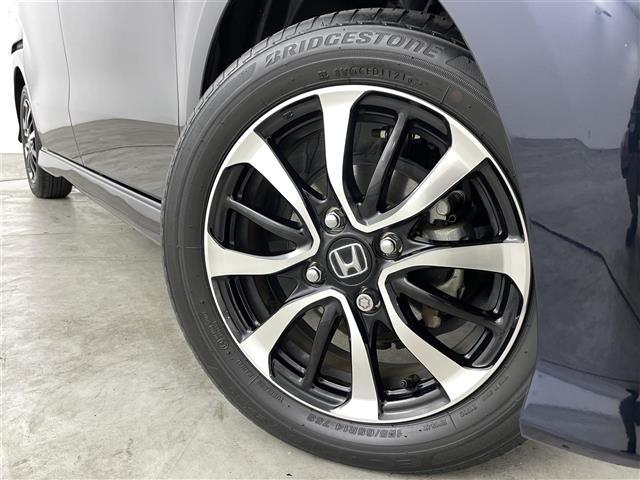 Ｎ－ＢＯＸカスタム Ｌ　コーディネートスタイル　ホンダセンシング　衝突軽減ブレーキ　車線逸脱警報装置　クルーズコントロール　純正ナビゲーション　バックカメラＢｌｕｅｔｏｏｔｈ　ＴＶ　前後ドライブレコーダー　両側パワースライドドア　シートヒーター（17枚目）