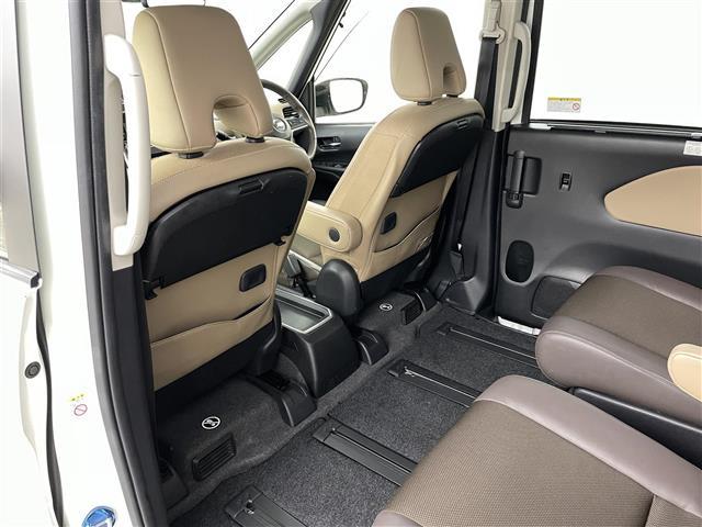 セレナ ｅ－パワー　ハイウェイスターＶ　セーフティパックＢ　純正９インチＳＤナビ　プロパイロット　全方位カメラ　バックカメラ　レーダークルーズコントロール　両側パワースライドドア　前席シートヒーター　前ドライブレコーダー　ＬＥＤヘッドライト（24枚目）