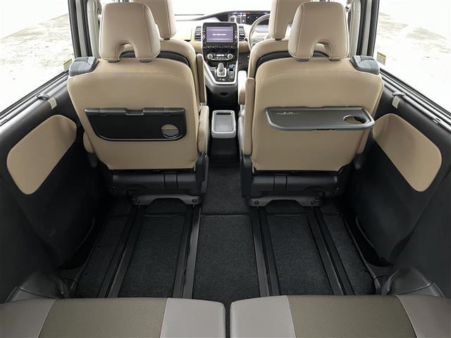 セレナ ｅ－パワー　ハイウェイスターＶ　セーフティパックＢ　純正９インチＳＤナビ　プロパイロット　全方位カメラ　バックカメラ　レーダークルーズコントロール　両側パワースライドドア　前席シートヒーター　前ドライブレコーダー　ＬＥＤヘッドライト（26枚目）