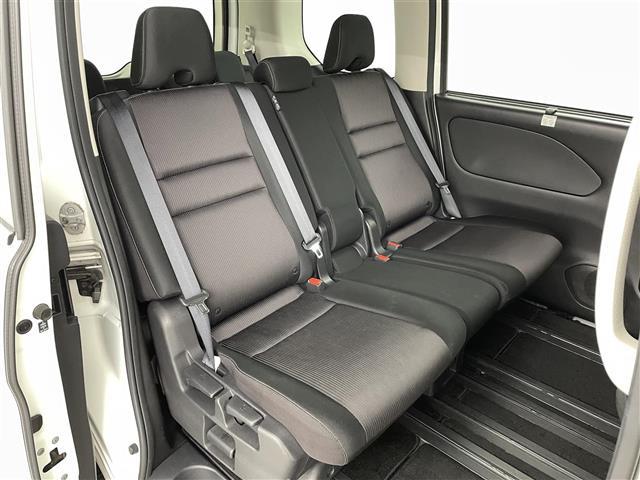 セレナ ハイウェイスター　Ｖセレクション　純正ＳＤナビ　全方位カメラ　バックカメラ　フルセグ　ＥＴＣ　前方ドライブレコーダー　両側パワースライドドア　フリップダウンモニター　クルーズコントロール　ＬＥＤヘッドライト　オートライト　フォグライト（11枚目）