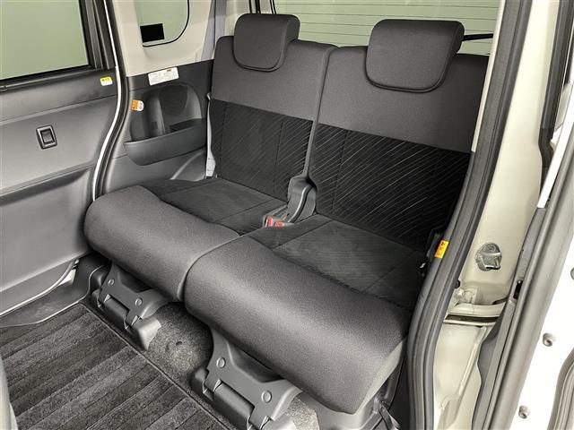 タント カスタムＲＳ　純正８インチナビ　バックカメラ　両側パワースライドドア　ＥＴＣ　ＬＥＤヘッドライト　フォグランプ　オートライト　プッシュスタート　スマートキー　純正１４インチＡＷ　フロアマット　ドアバイザー（21枚目）