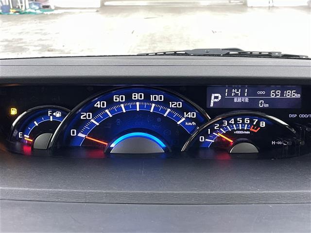 タント カスタムＲＳ　純正８インチナビ　バックカメラ　両側パワースライドドア　ＥＴＣ　ＬＥＤヘッドライト　フォグランプ　オートライト　プッシュスタート　スマートキー　純正１４インチＡＷ　フロアマット　ドアバイザー（28枚目）