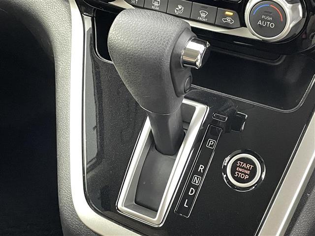 セレナ ハイウェイスター　Ｖセレクション　アルパイン９インチ専用ナビ　アラウンドビューモニター　ハーフレザーシート　エマージェンシーブレーキ　クルーズコントロール　両側パワースライドドア　アイドリングストップ　純正フロアマット（35枚目）