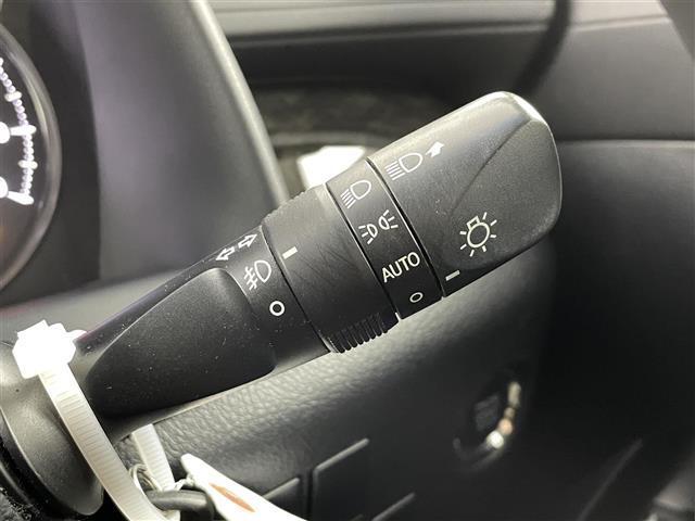 アルファード ２．５Ｓ　Ａパッケージ　社外１０インチナビ　フリップダウンモニター　バックカメラ　ＥＴＣ　レーダークルーズコントロール　両側パワースライドドア　ハーフレザーシート　オットマン　ＬＥＤヘッドライト　フォグランプ（34枚目）