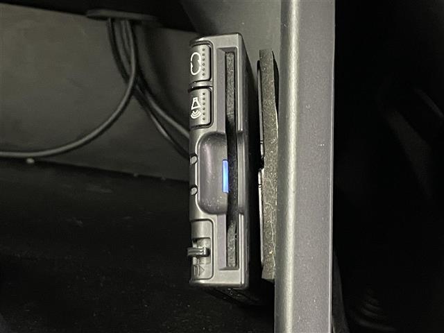 �K���X�R�[�e�B���O�A�i�r�Q�[�V�����A�d�s�b�ȂǁA���̑��̃p�[�c�̎��t�������ς���̂����k�������Ă���܂��I�I�N���}�̂��Ɖ��ł����C�����������I