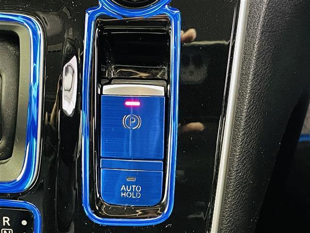 セレナ e-パワー ハイウェイスターG 360°セーフティアシスト 360°セーフティアシストインテリジェント エマージェンシーブレーキ プロパイロット インテリジェント アラウンドビューモニター 電動パーキング ブレーキホールド TV(17枚目)