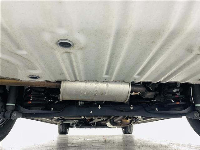 セレナ e-パワー ハイウェイスターG 360°セーフティアシスト 360°セーフティアシストインテリジェント エマージェンシーブレーキ プロパイロット インテリジェント アラウンドビューモニター 電動パーキング ブレーキホールド TV(43枚目)