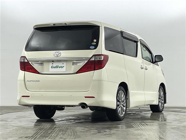 アルファード 240S タイプゴールド 社外ALPINE9型ナビフルセグ/社外ALPINEフリップダウンモニター/クルーズコントロール/クリアランスソナー/バックカメラ/両側パワースライド/電動リアゲート/純正AW/ETC/プッシュスタート(15枚目)