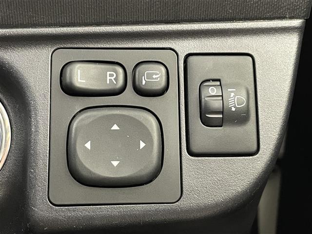 アクア Ｓ　トヨタセーフティセンスＣ　プリクラッシュセーフティ　レーンディパーチャーアラート　オートマチックハイビーム　純正ナビゲーション　Ｂｌｕｅｔｏｏｔｈ　ＴＶ　バックカメラ　スペアキー　オートライト　ＥＴＣ（34枚目）