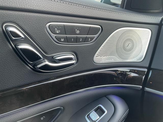 Ｓクラス Ｓ５５０ロング　ＡＭＧライン　パノラミックススライディングルーフ　Ｂｕｒｍｅｓｔｅｒサウンドブライドスポットアシスト　マイバッハ純正アルミ　パワートランク　純正ナビＴＶ．ＤＶＤ．ＢＴ３６０°カメラ（36枚目）