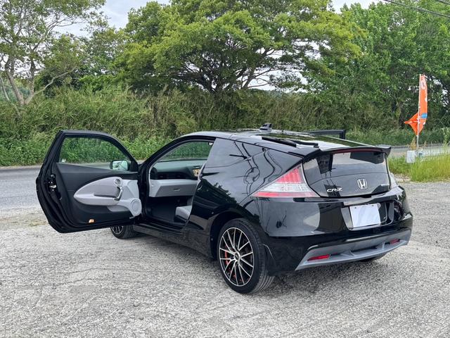 ＣＲ－Ｚ α　セキュリティ　ＡＵＴＯエアコン　Ｓキー　アイドリングストップ機能　ワンセグ　リモコンキー　メモリーナビ　Ｂカメラ　ＥＴＣ搭載　ナビＴＶ　パワステ　パワーウィンドウ　運転席エアバッグ　横滑防止装置（70枚目）