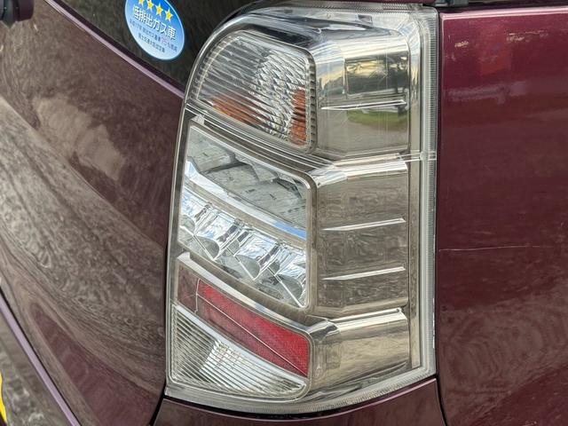 ライフ ディーバ ダブルエアバッグ ワンセグTV スマートキーシステム AAC 安全ボディ Bカメ エアバック キーレス ベンチ パワーウインドウ パワーステアリング ABS メモリーナビ TV&ナビ(55枚目)