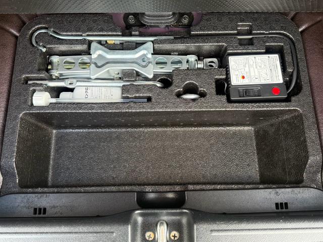 ライフ ディーバ ダブルエアバッグ ワンセグTV スマートキーシステム AAC 安全ボディ Bカメ エアバック キーレス ベンチ パワーウインドウ パワーステアリング ABS メモリーナビ TV&ナビ(67枚目)