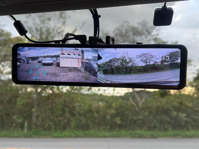 ヴォクシー Ｚ　エアコン　フルフラットシート　ＡＢＳ　キーレス　パワステ　３列シート　ＥＴＣ　ウォークスルー　パワーウィンドー　衝突安全ボディ　運転席エアバッグ　電格ミラー　Ｂカメラ　ＴＶ・ナビ　Ｗエアコン（33枚目）