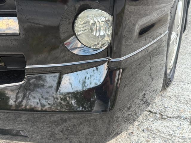 ヴォクシー Ｚ　エアコン　フルフラットシート　ＡＢＳ　キーレス　パワステ　３列シート　ＥＴＣ　ウォークスルー　パワーウィンドー　衝突安全ボディ　運転席エアバッグ　電格ミラー　Ｂカメラ　ＴＶ・ナビ　Ｗエアコン（52枚目）